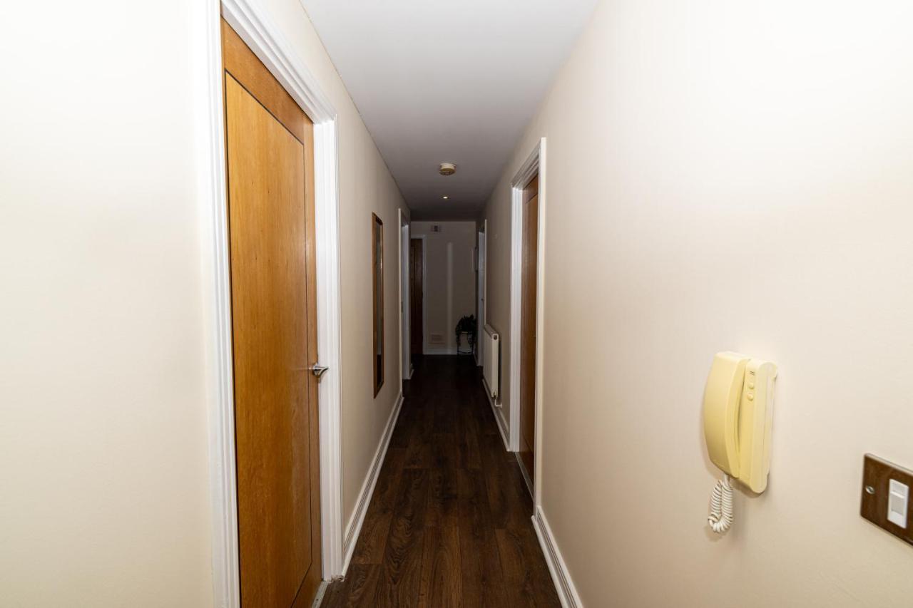 Two Bed Near Canary Wharf Apartamento *