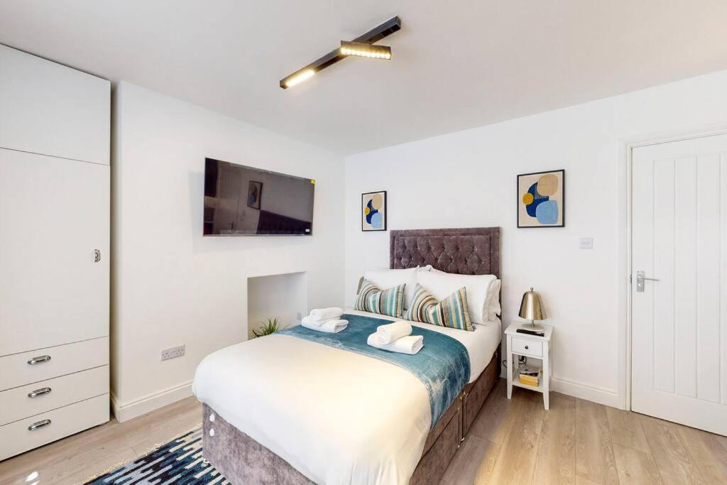 Beautiful Studio In North Madia Vale Londres