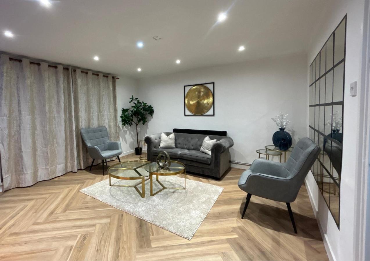 Bella-ruiz For Your Perfect Staycation Appartement