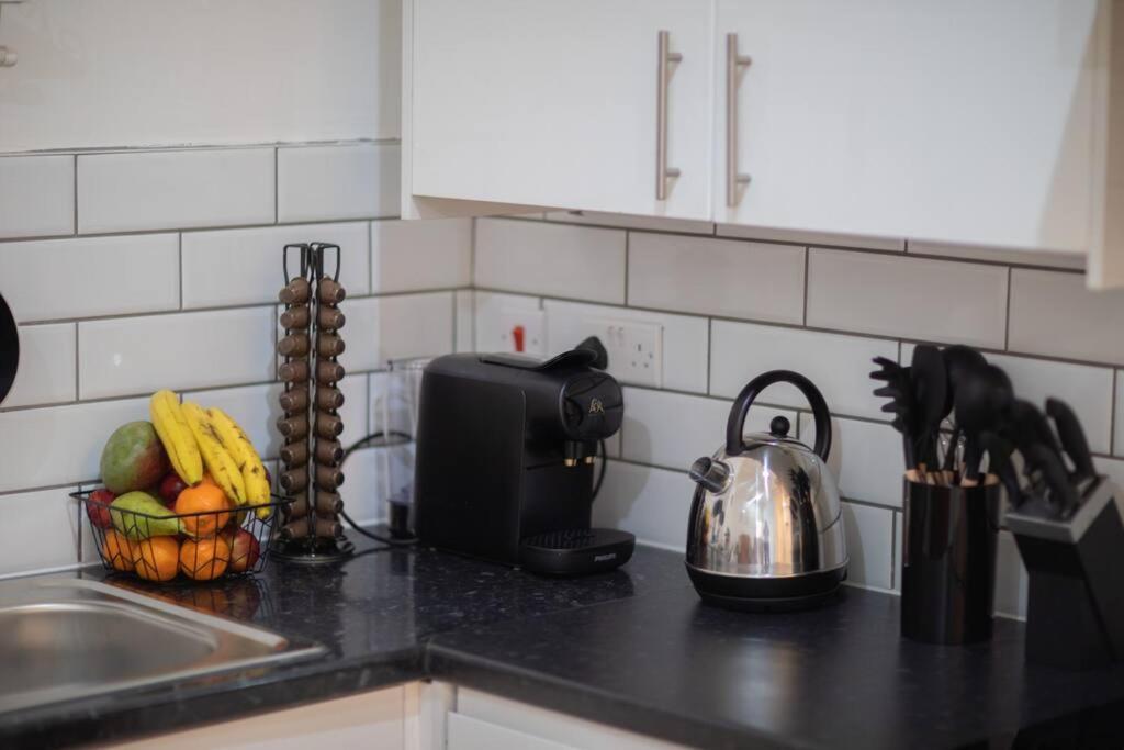 Perfect Location 4bed 2 Bath Spacious Apartamento *