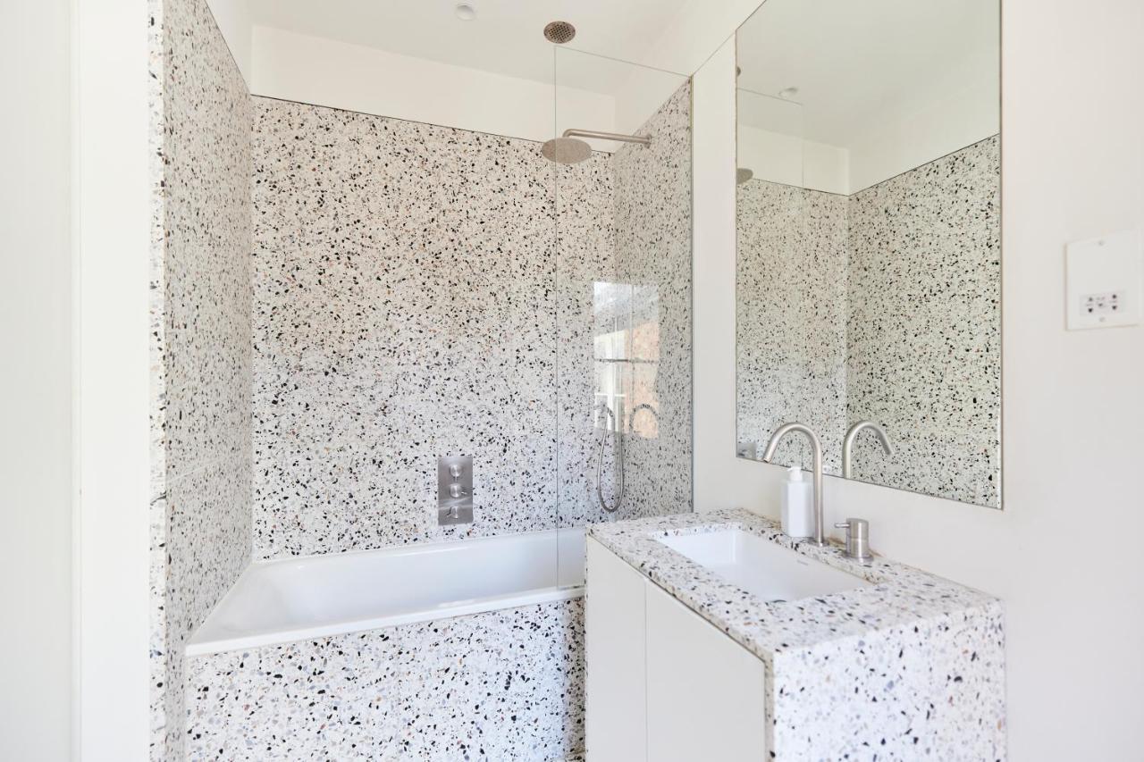 The Hampstead Heath Escape - Trendy 1bdr Flat With Balcony Appartement *