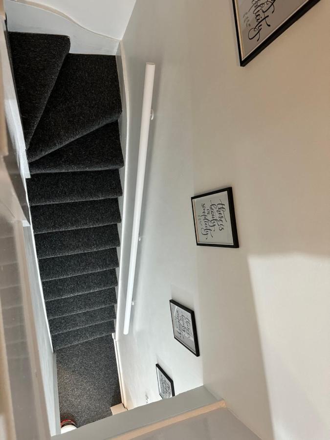 Сasa de vacaciones 3 Bedroom House With Garden In Tottenham