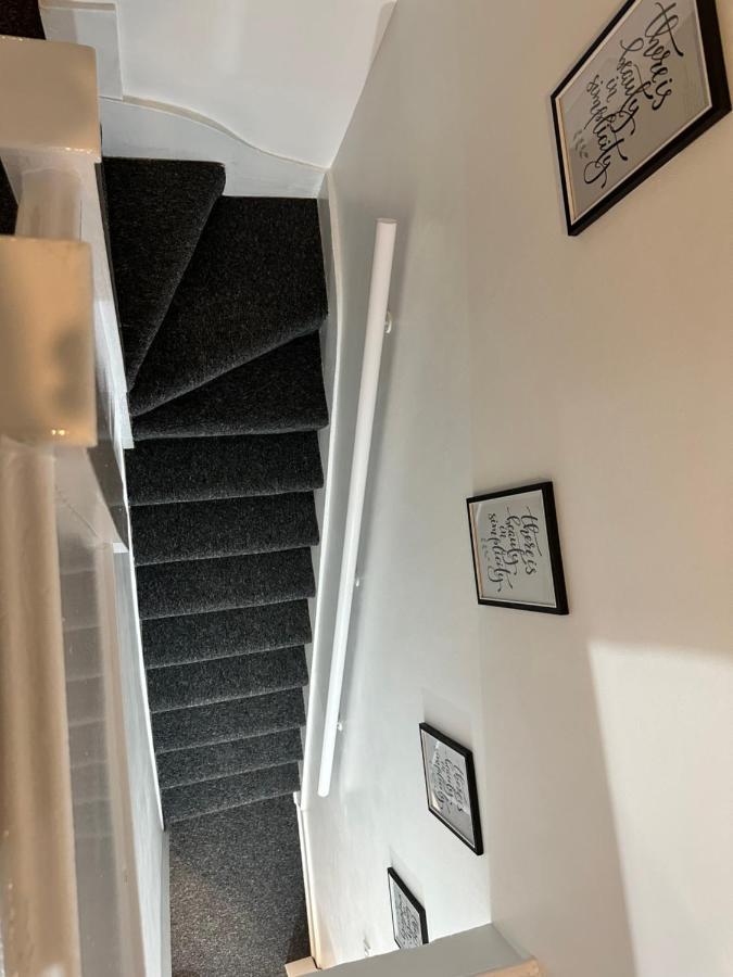 3 Bedroom House With Garden In Tottenham Сasa de vacaciones