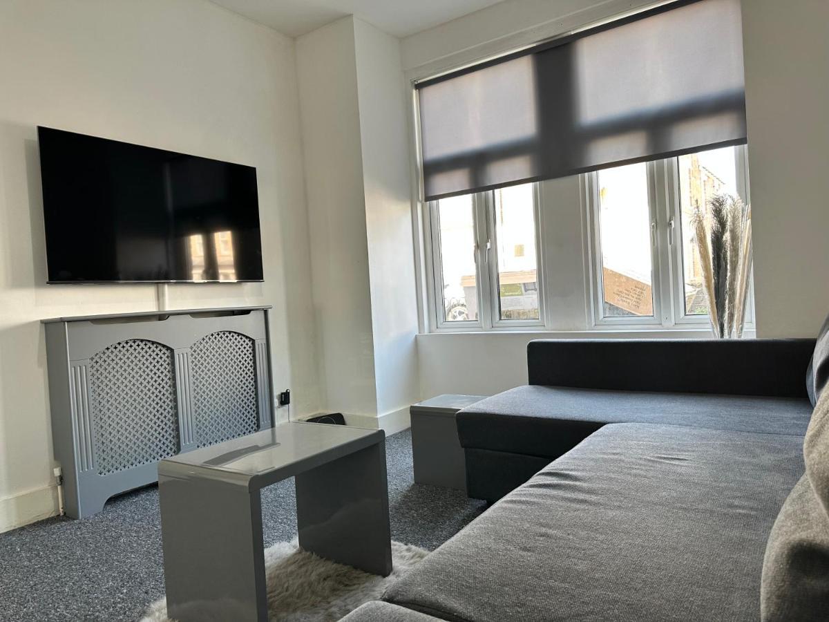 Сasa de vacaciones 3 Bedroom House With Garden In Tottenham Londres