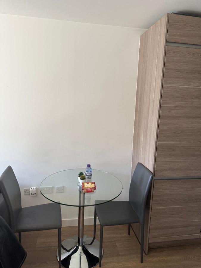 Apartment Luxury One Bedroom London