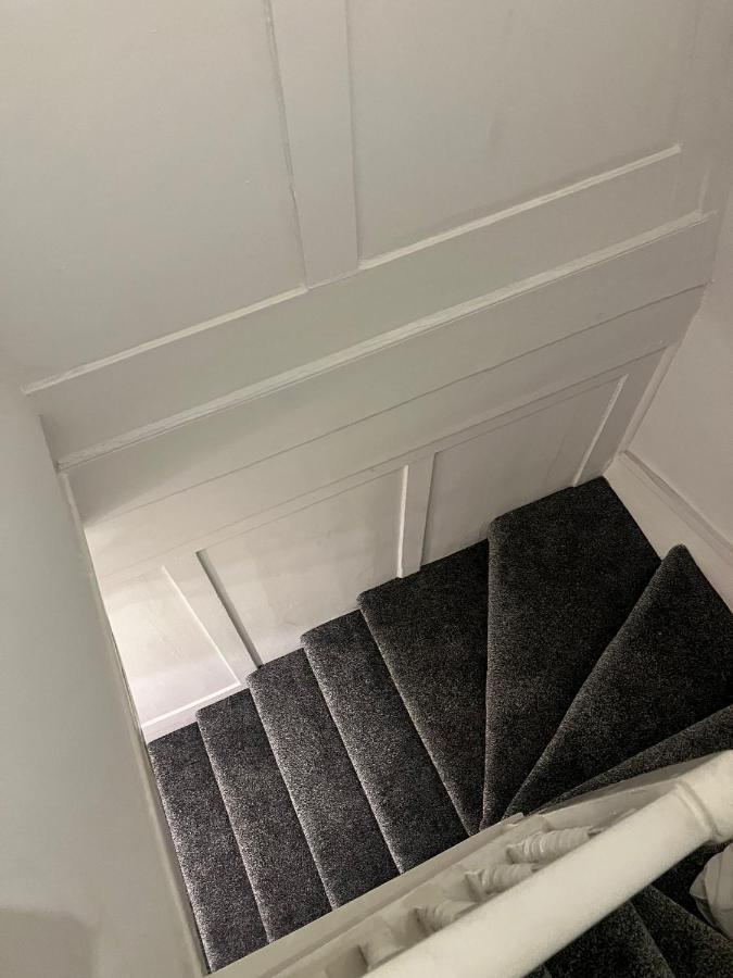 Livestay - Chiswick With Free Parking Appartement