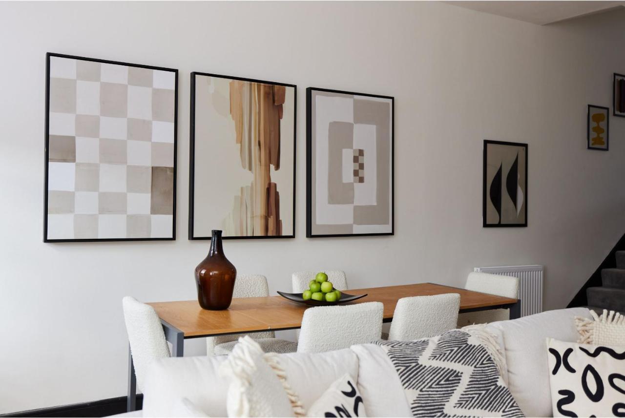 The Battersea Crib - Dazzling 3bdr Flat With Garden Appartement