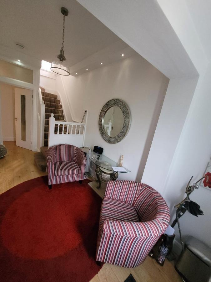 Homestay Tali's House London