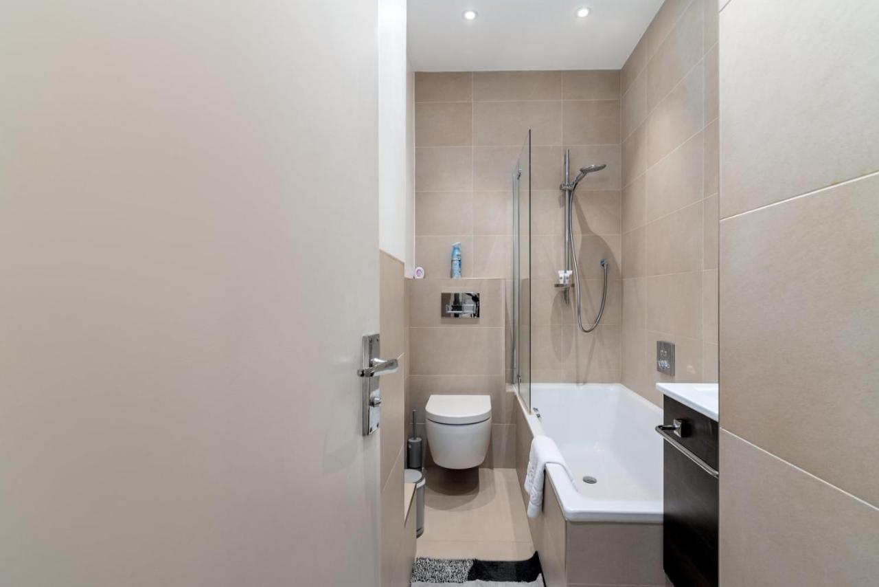 Guestready - Charming In Holland Park Appartement Londres