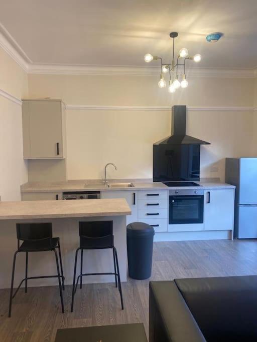 Beautiful Ground Floor Flat Apartment *