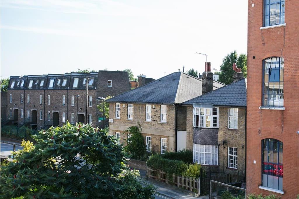 Apartamento Lovely 1 Bedroom W/ Balcony In Dalston