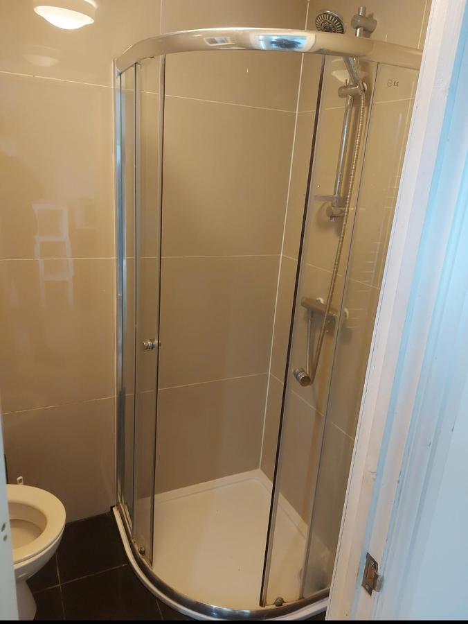 W13 X Weekly Monthly Discount Habitación en casa particular