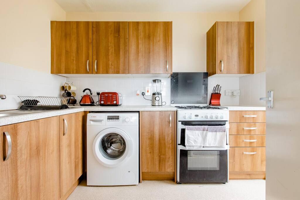 One Bed - 25 Mins From Bridge Apartamento *