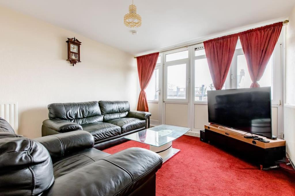 One Bed - 25 Mins From Bridge Apartamento *