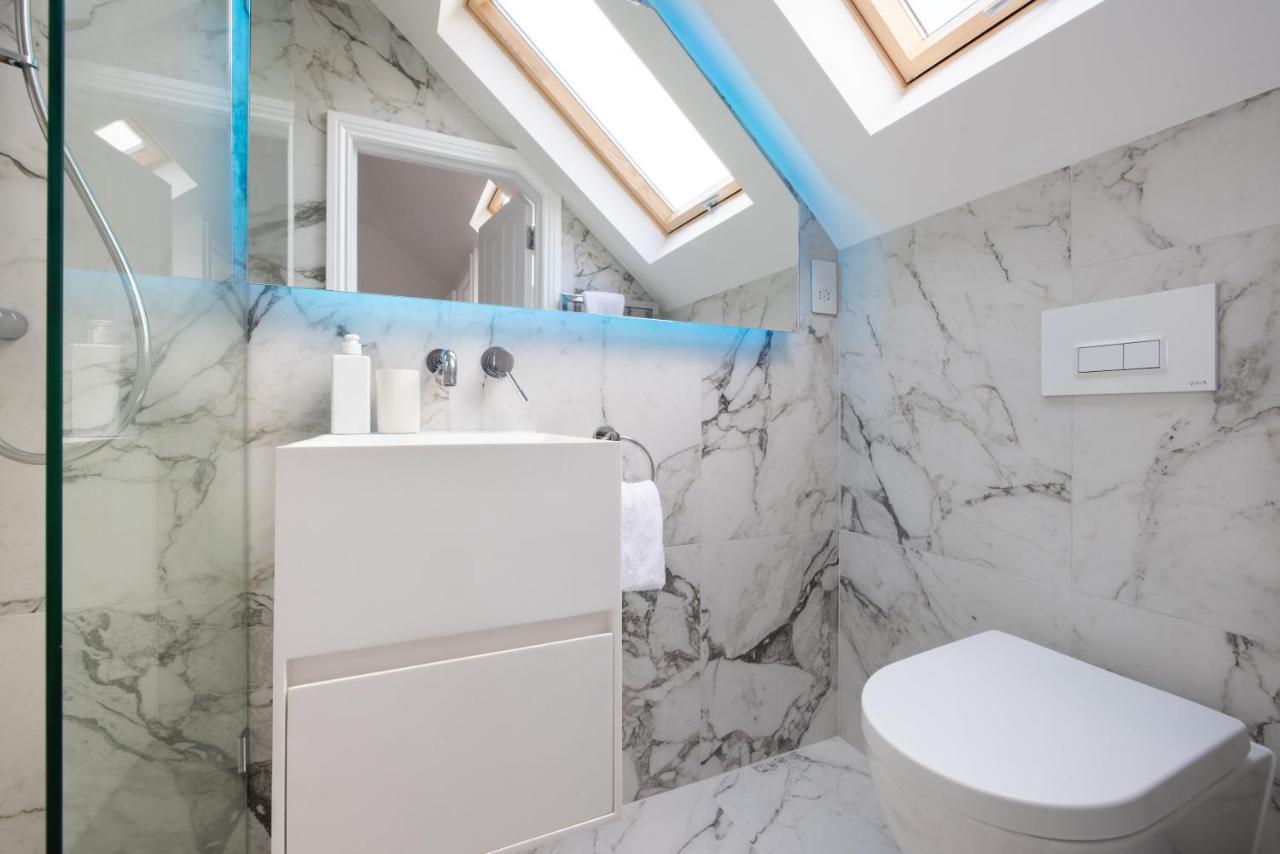 The Streatham Hill Wonder - Spacious 4bdr House With Garden And Terrace Appartement Londen