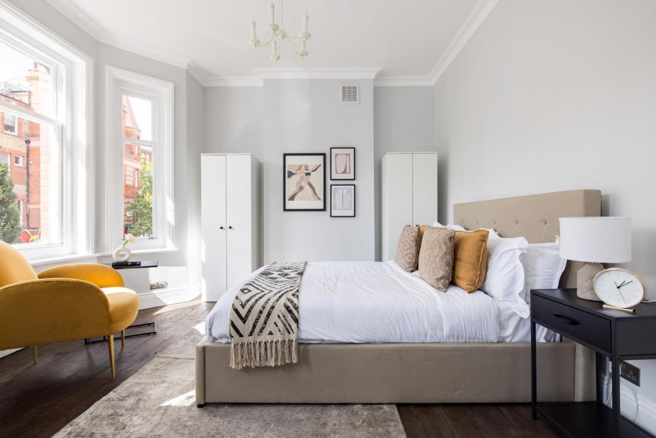The Streatham Hill Wonder - Spacious 4bdr House With Garden And Terrace Appartement Londen