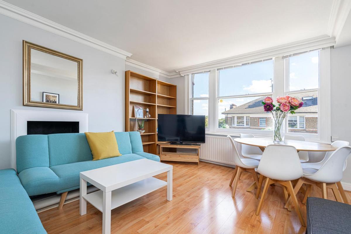 Joivy Bright Apt In West Hampstead *