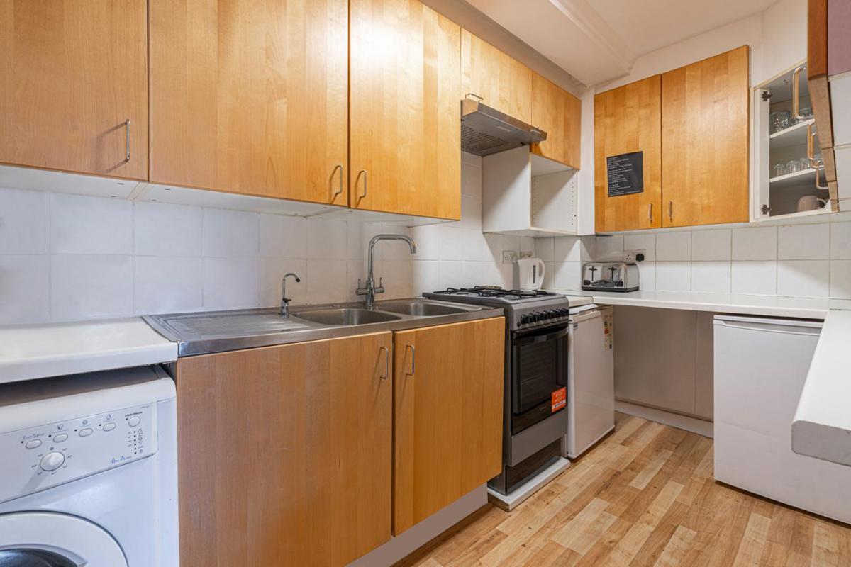 Joivy Bright Apt In West Hampstead *