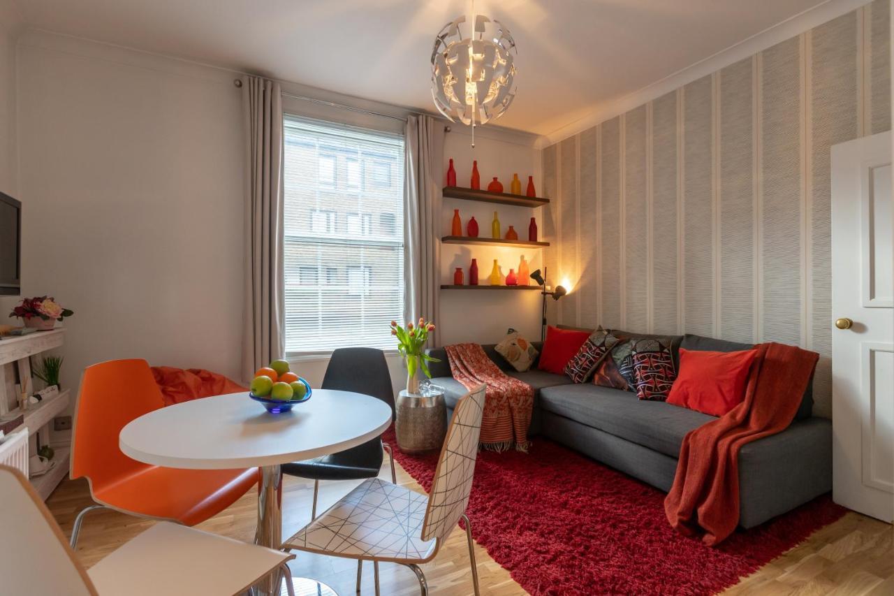 The Wanderlust - 1 Bedroom L Sleeps 4 With Sofa Bed L Prime Location Free Wifi L Perfect For Business & Leisure Travelers L 15percent Off Weekly & 20percent Off Monthly Stays! *