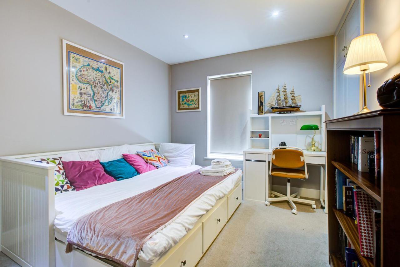 2 Bedroom Spacious In The Heart Fulham Appartement *