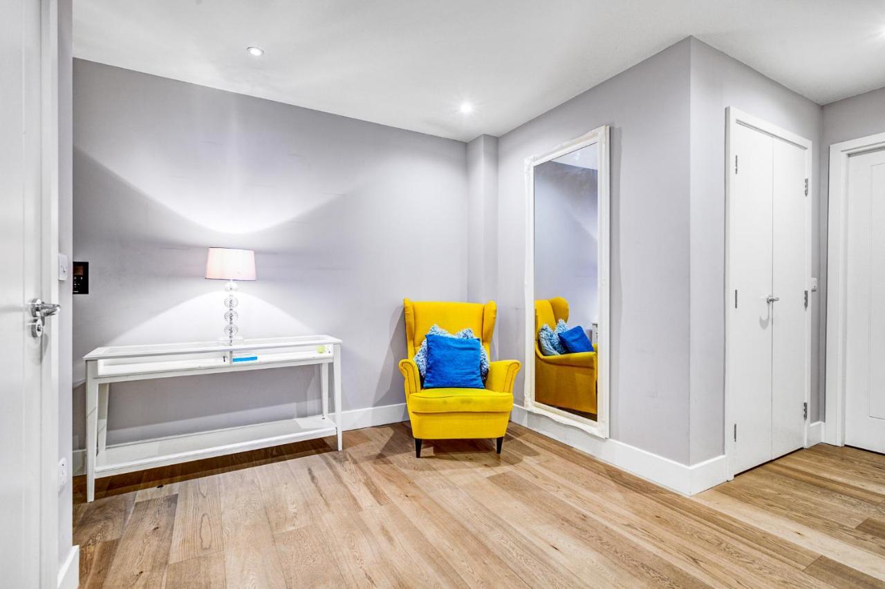Appartement 2 Bedroom Spacious In The Heart Fulham