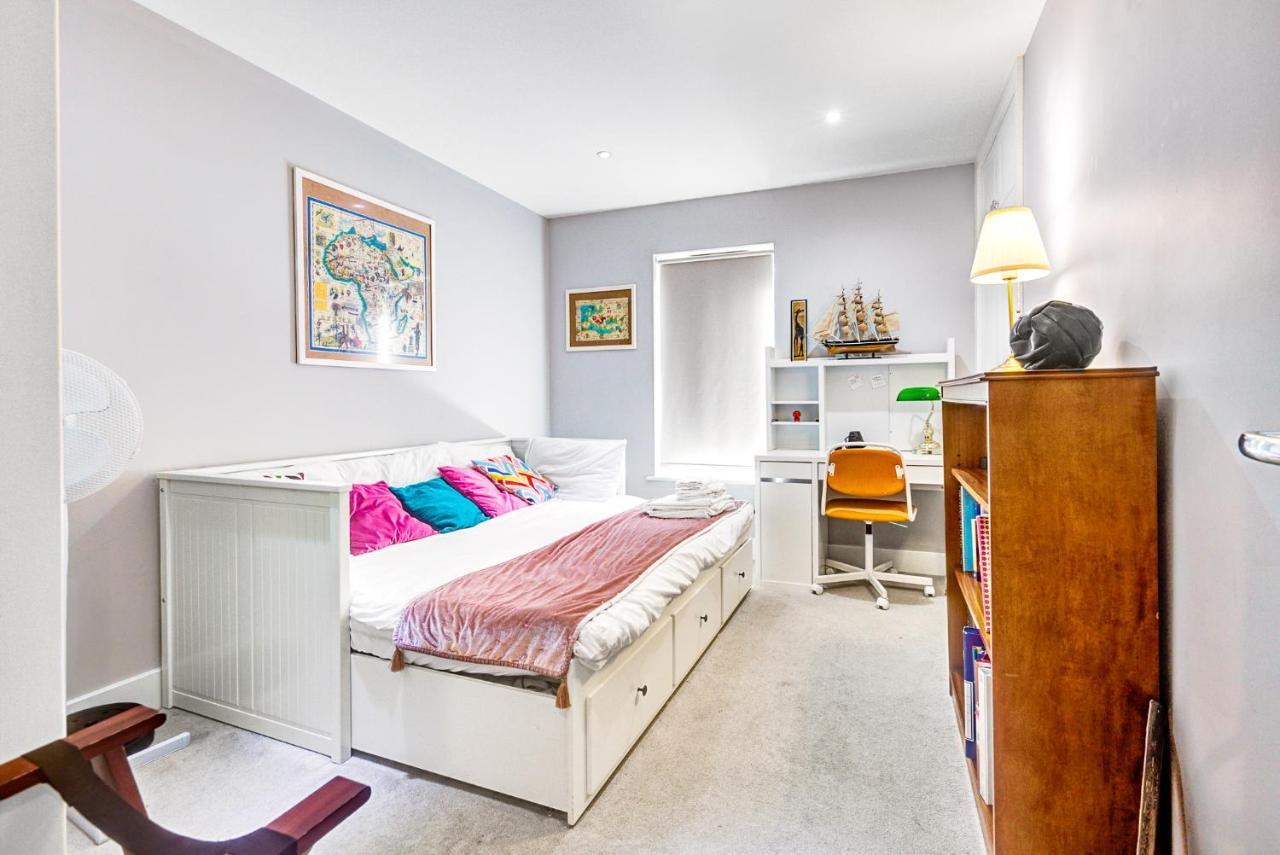 Appartement 2 Bedroom Spacious In The Heart Fulham *