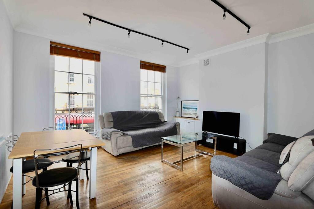 3 Bedroom Prime Angel Location Appartement Londres