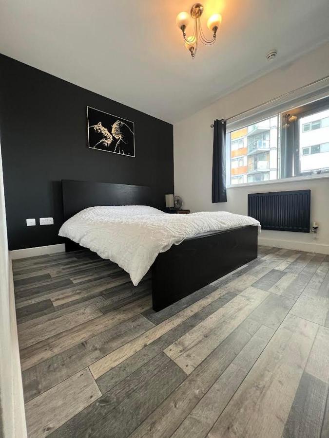 The Blackwall Tower Apartamento Londres
