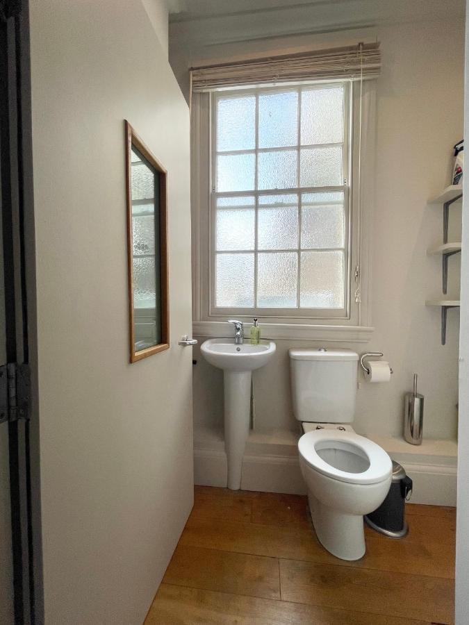 Victoria Maisonette Londres
