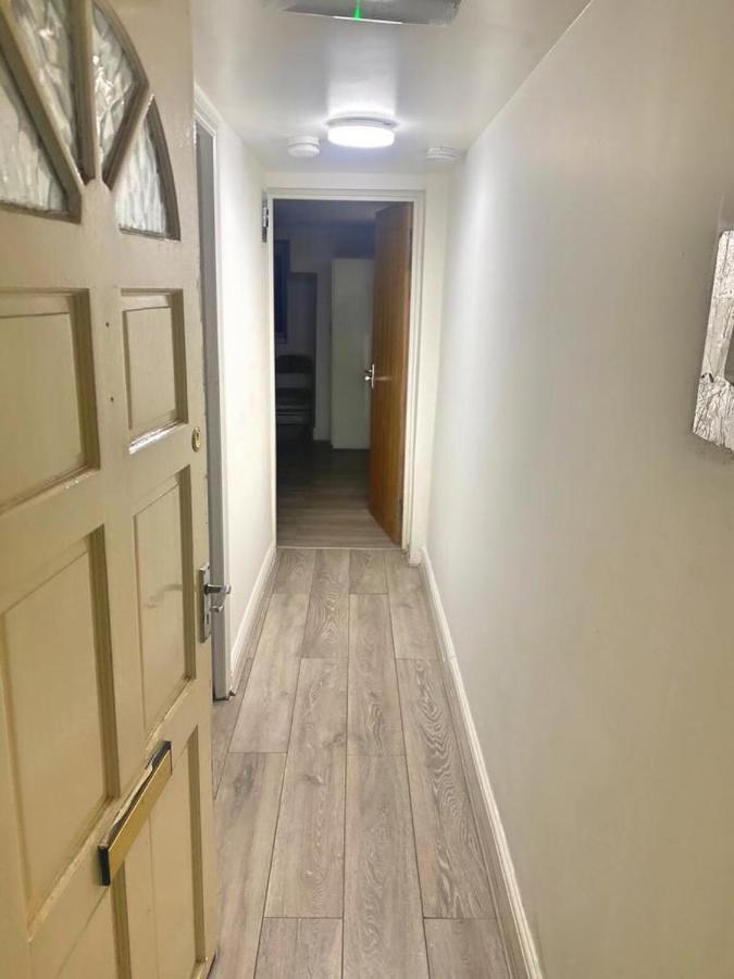 1 Bedroom By Stratford *