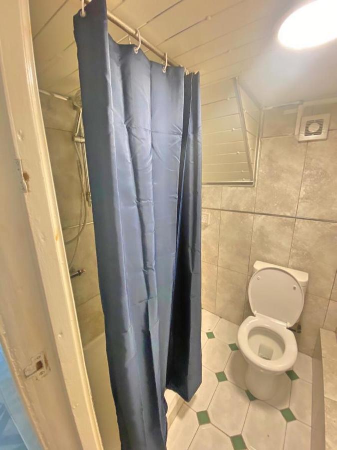 1 Bedroom By Stratford *