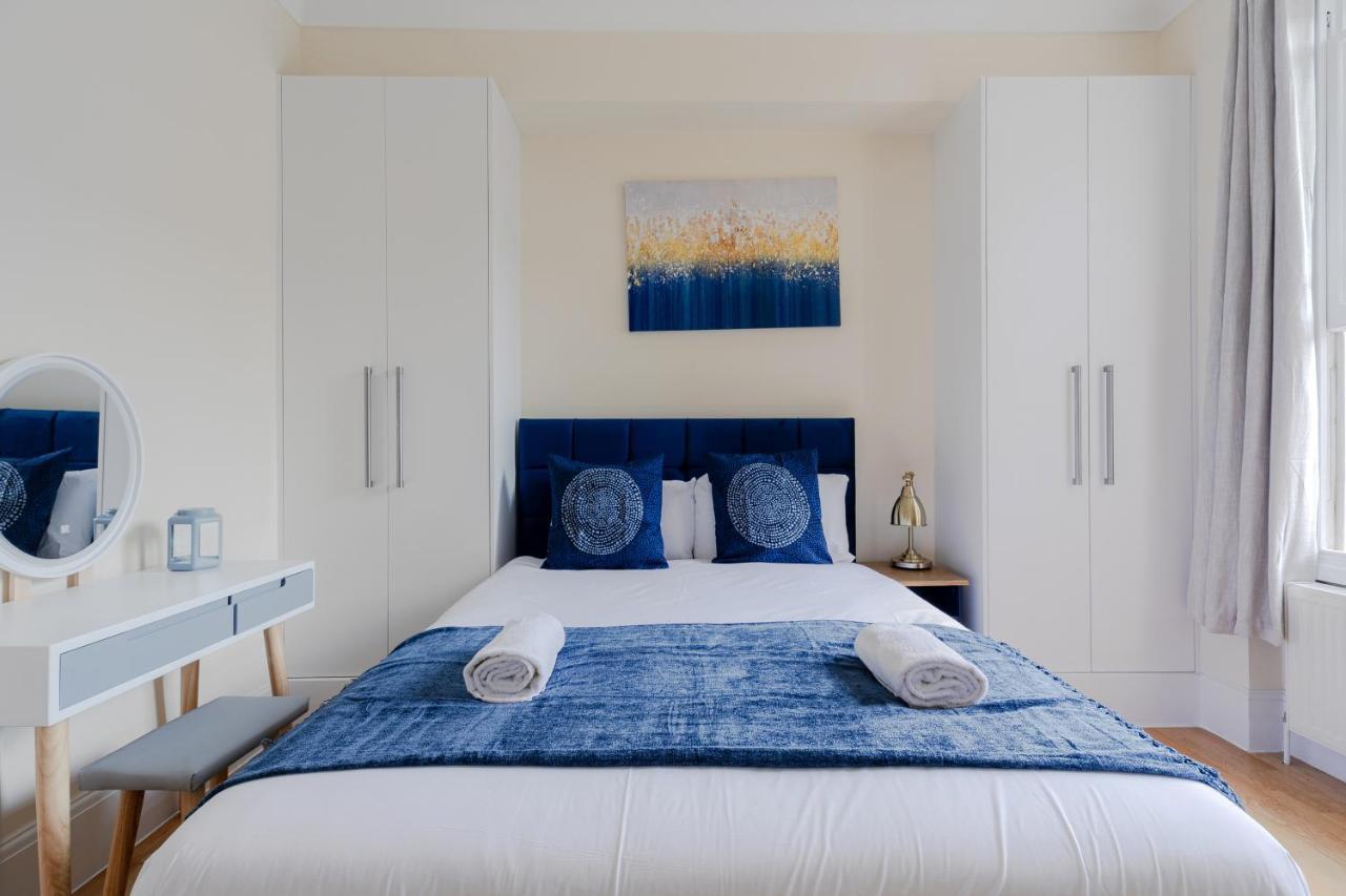 Natural History Museum Apartment London