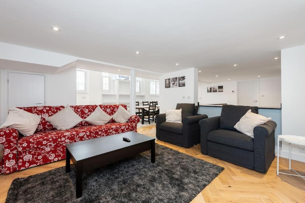 Modern In Apartamento Londres