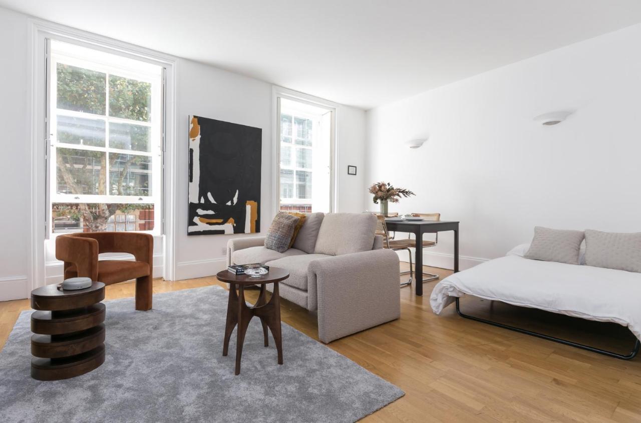 Generously Large 1 Bedroom In Farringdon *