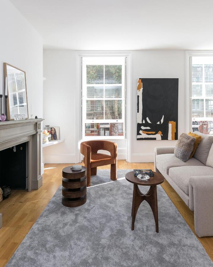Generously Large 1 Bedroom In Farringdon * Londres