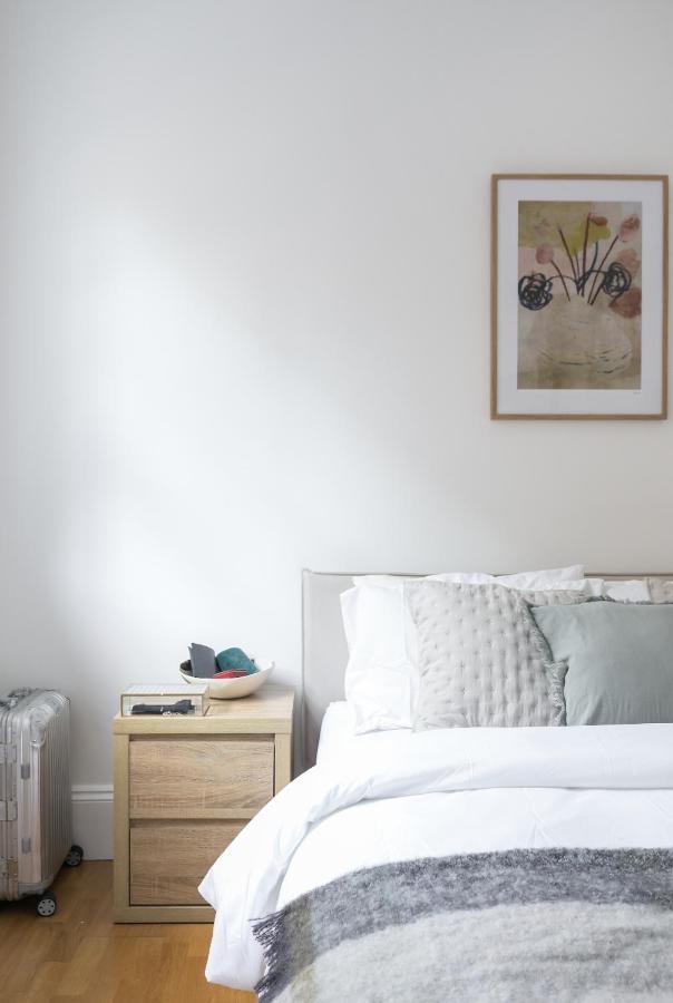 Generously Large 1 Bedroom In Farringdon Londres