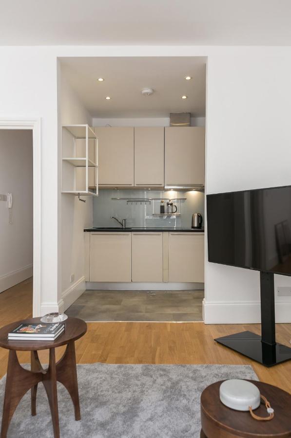 Generously Large 1 Bedroom In Farringdon