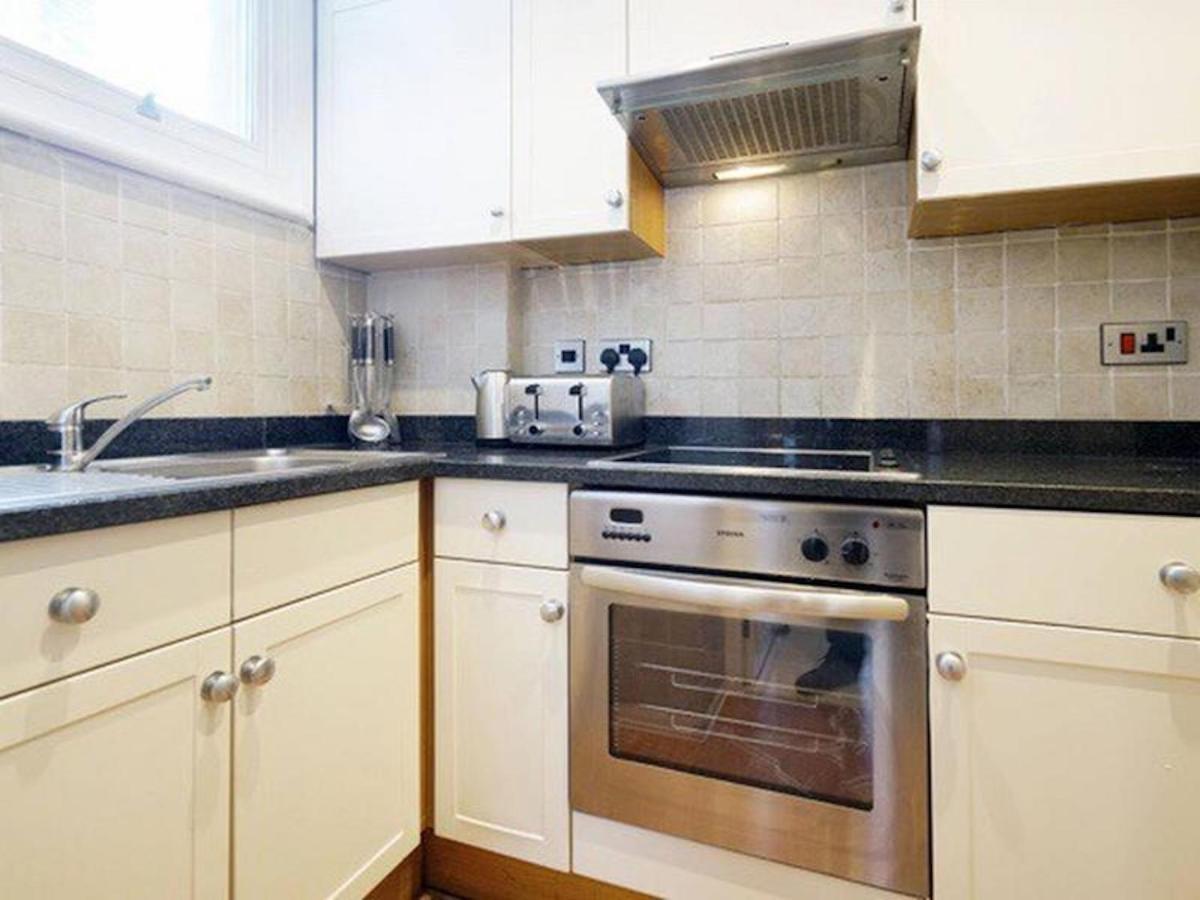 2 Bed Luxury Serviced In Belgravia Apartamento Londres