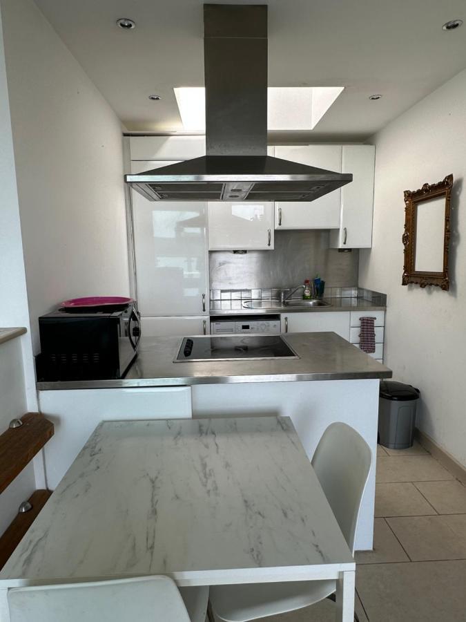 Bright And Airy Islington *