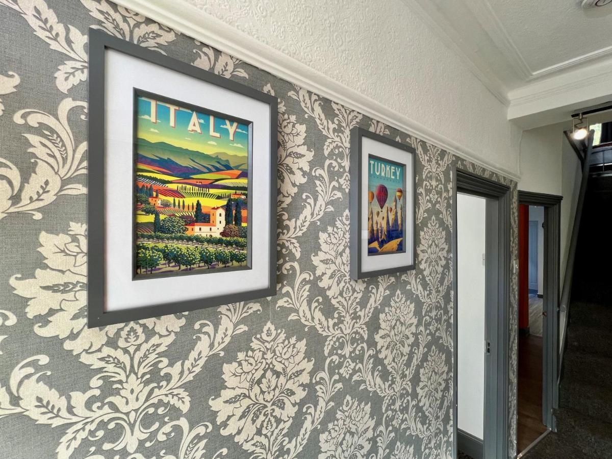 Clarence House 3 Bedrooms 8min To Station E17 North East Сasa de vacaciones