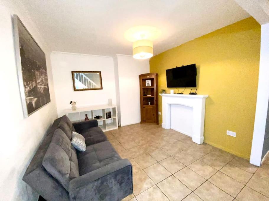 Apartamento Garden Flat Whitechapel Londres