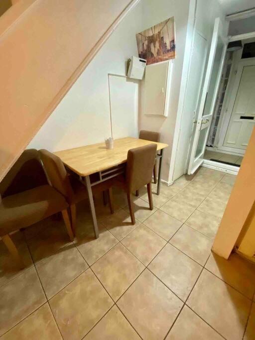 Garden Flat Whitechapel Apartamento