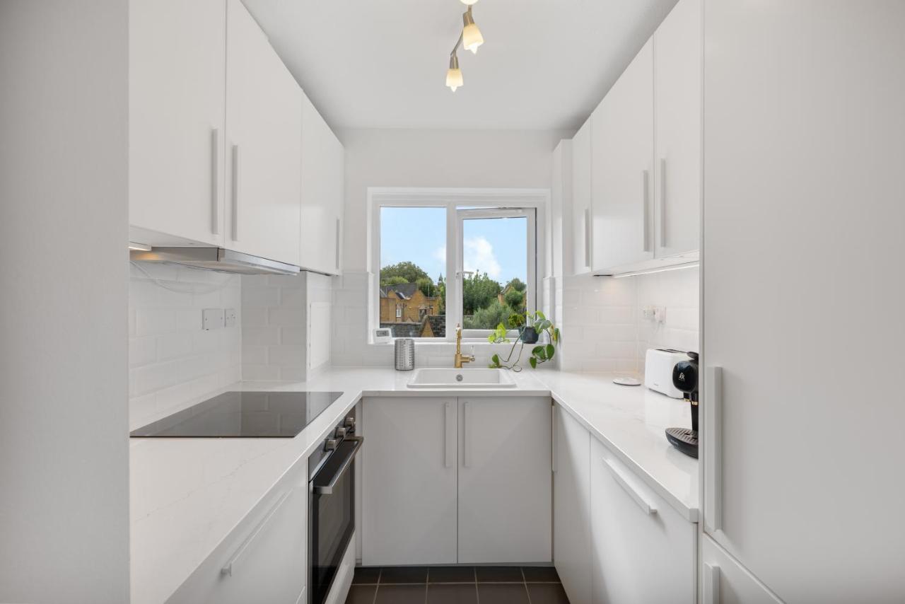 Apartment Tranquil 1 Bed Flat In East London