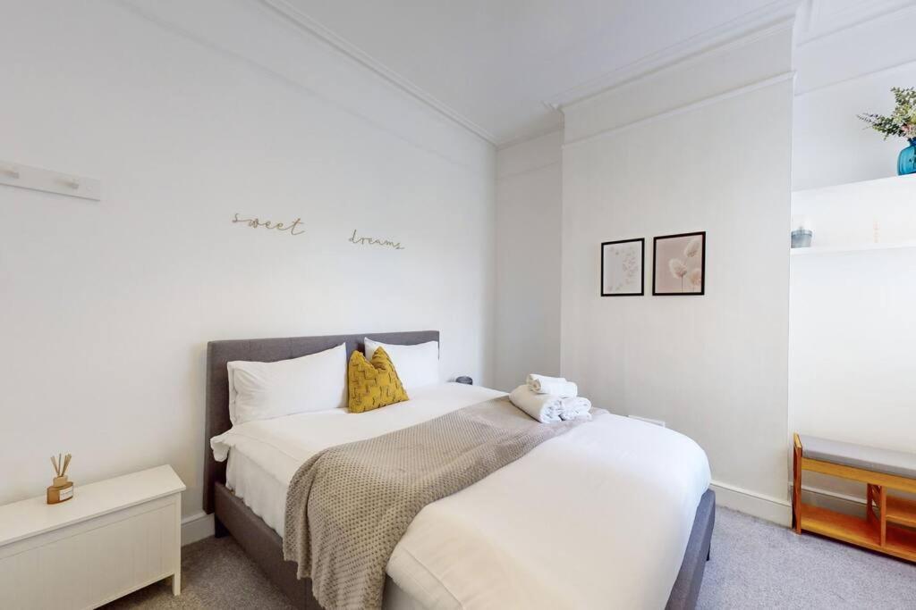 Apartamento Spacious 2bd Cricklewood *