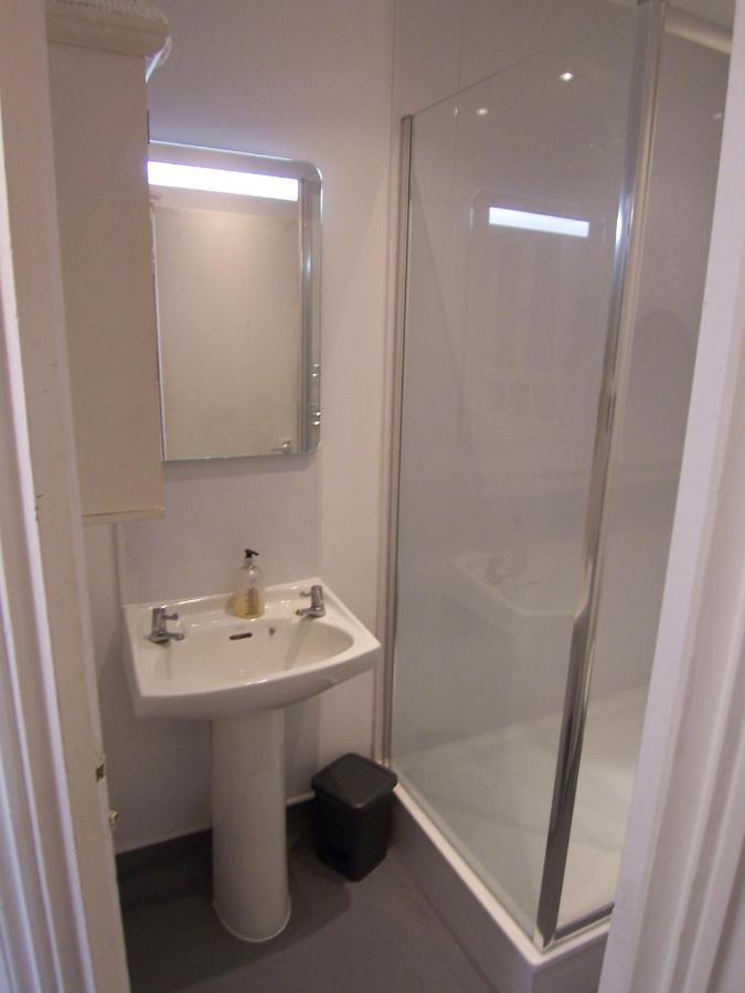 Apartamento 63b Willesden Lane Two Bed