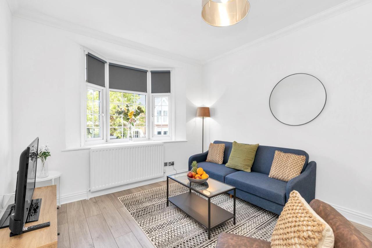 Appartement Modern Two Bedroom With Free Parking! Londres