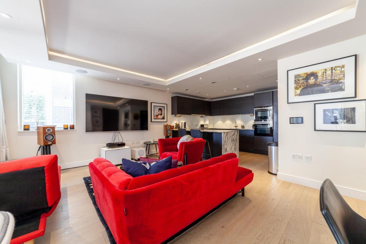 Stylish 2-br Ground Floor In Chelsea Apartamento