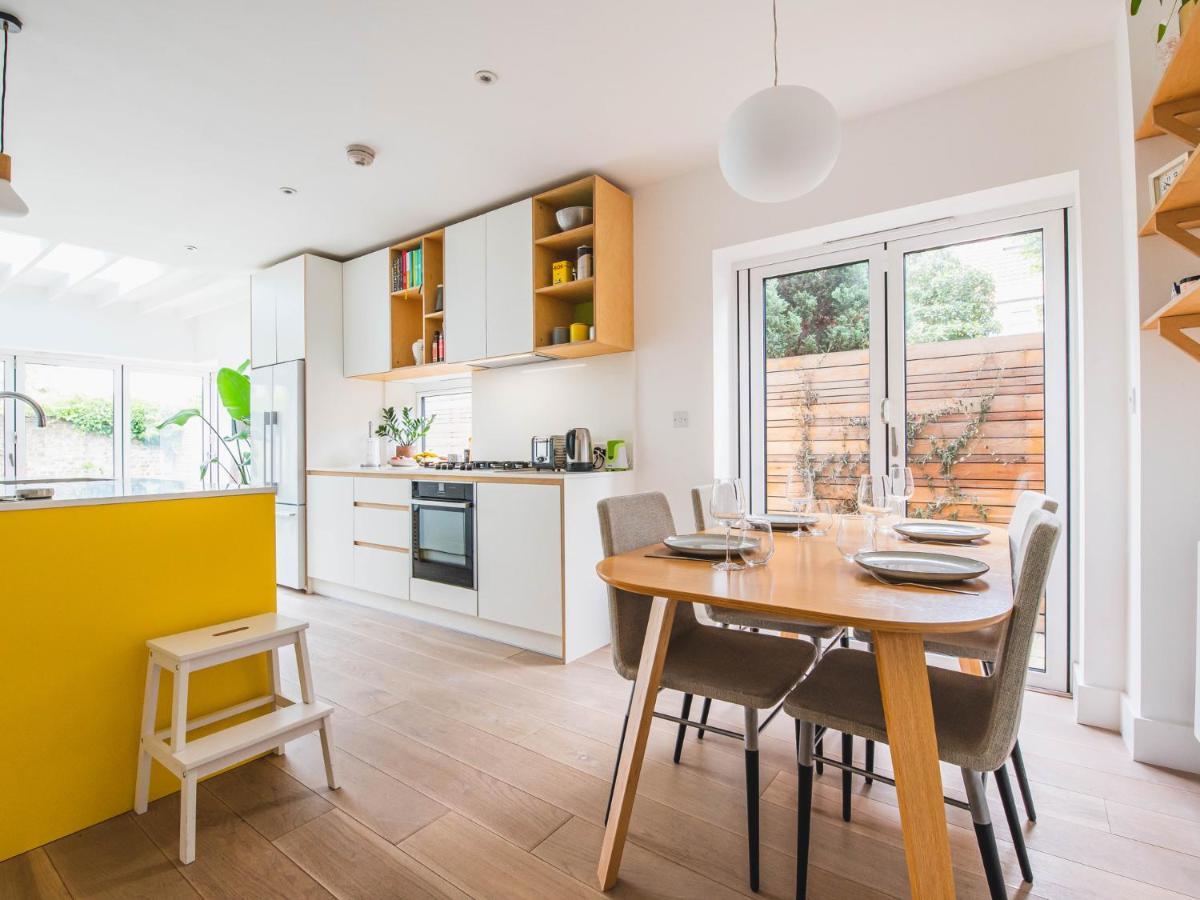 Hébergement de vacances Pass The Keys Peckham House With Garden Londres