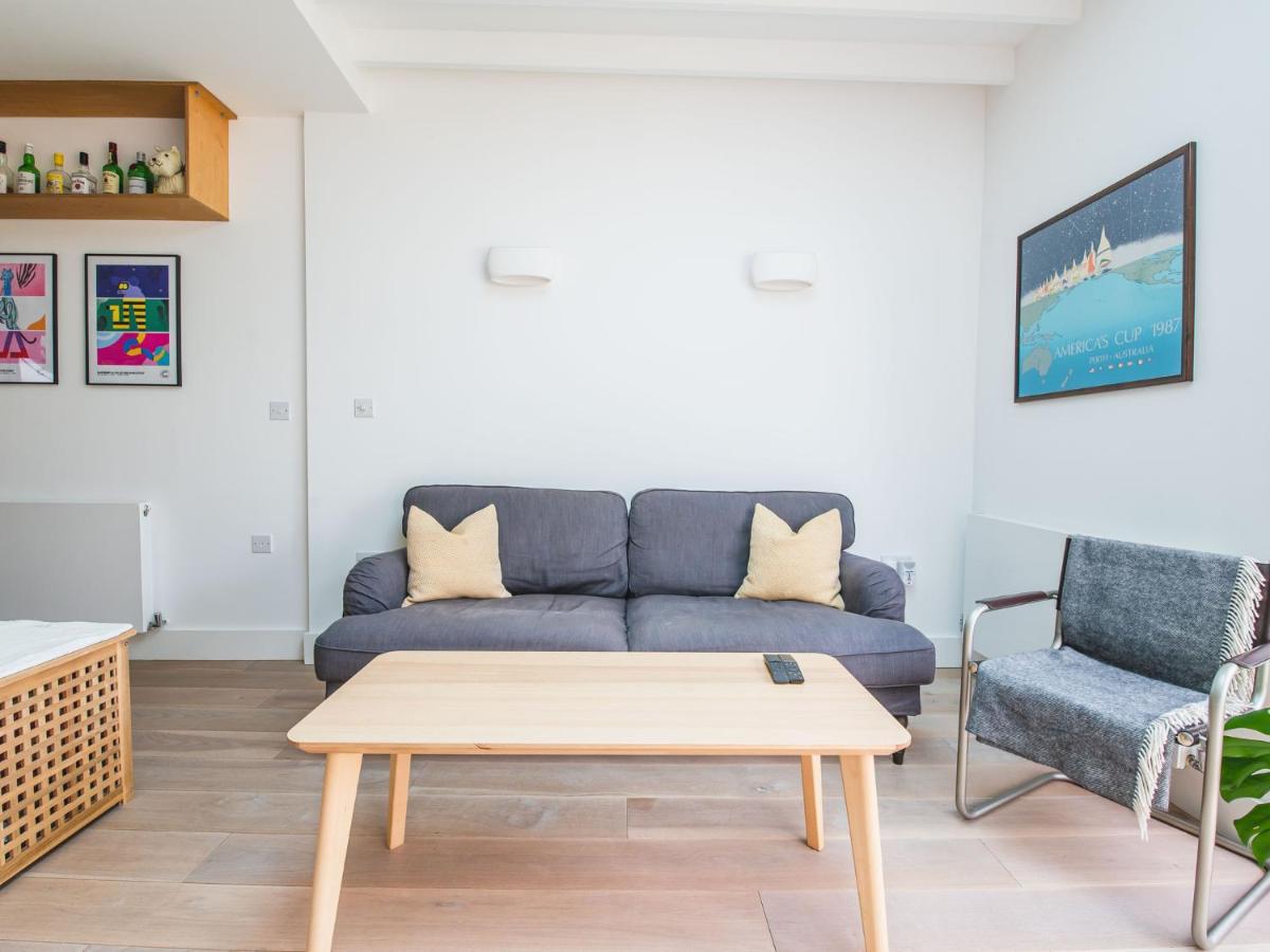 Hébergement de vacances Pass The Keys Peckham House With Garden *