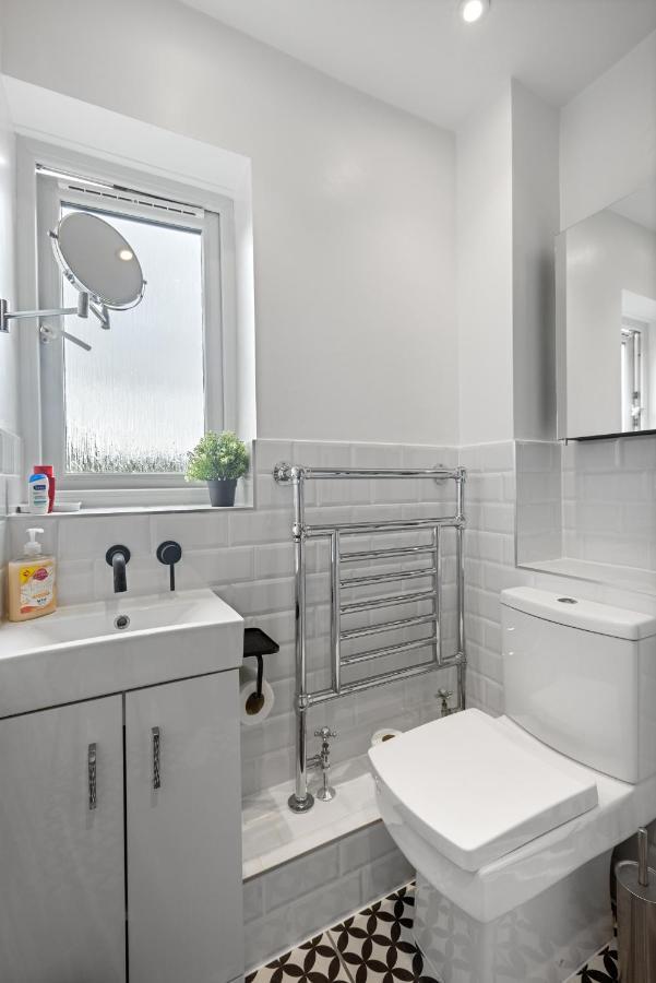 Tranquil 1 Bed Flat In East